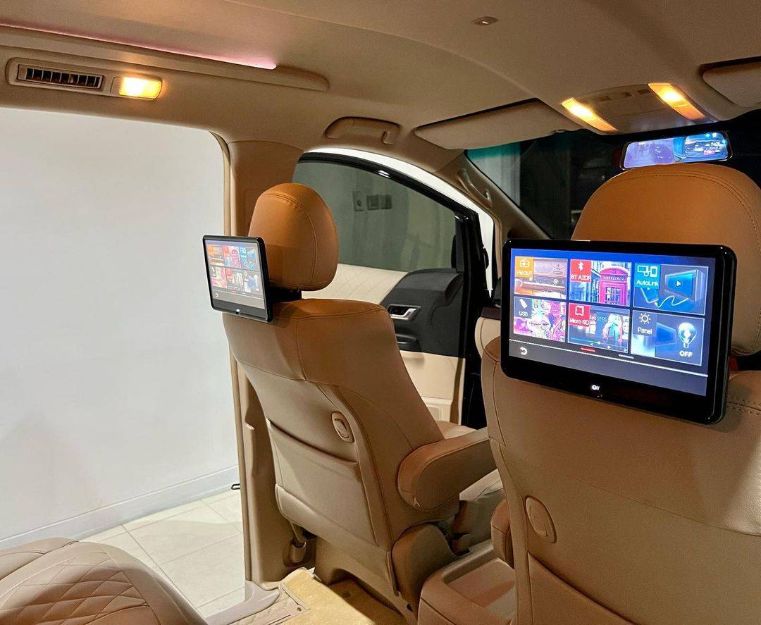 2012 Toyota Alphard 2012 Toyota Alphard