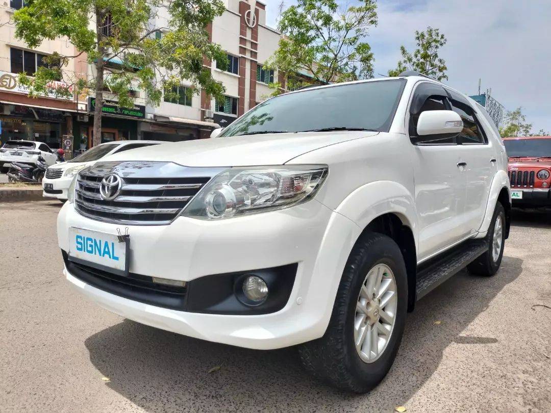2014 Toyota Fortuner 2014 Toyota Fortuner