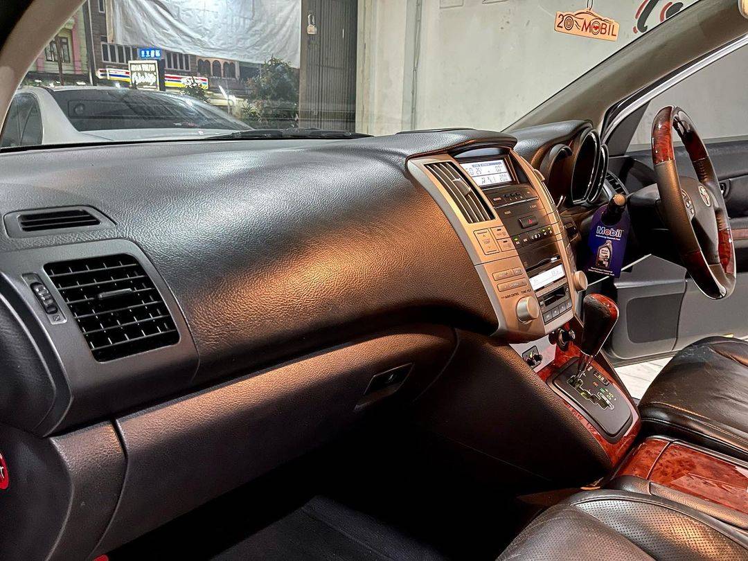 2012 Toyota Harrier 2012 Toyota Harrier