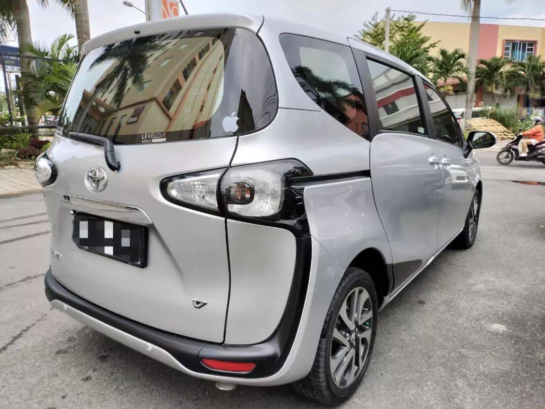 2016 Toyota Sienta 2016 Toyota Sienta