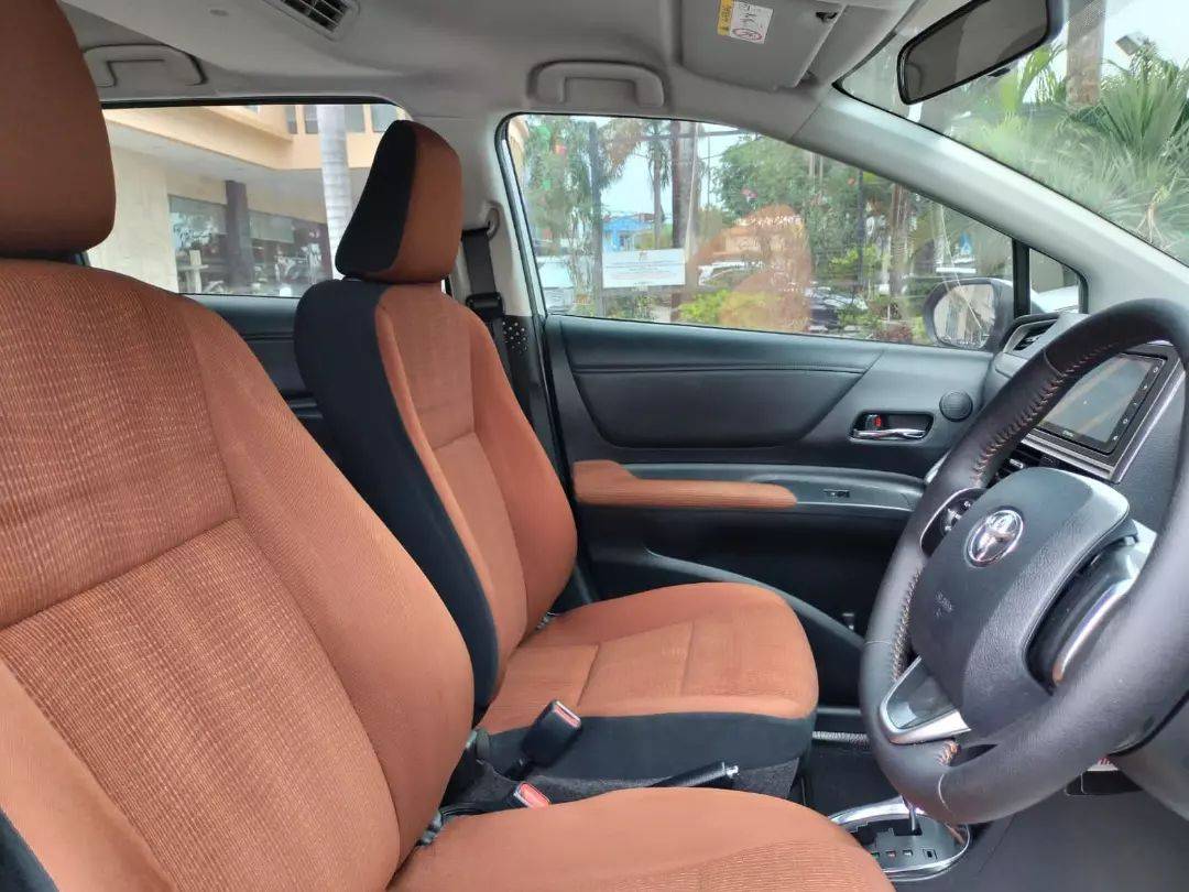 2016 Toyota Sienta 2016 Toyota Sienta