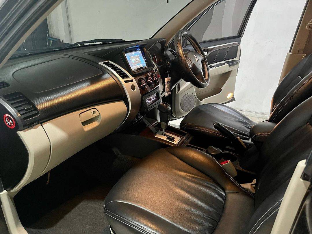 2015 Mitsubishi Pajero 2015 Mitsubishi Pajero