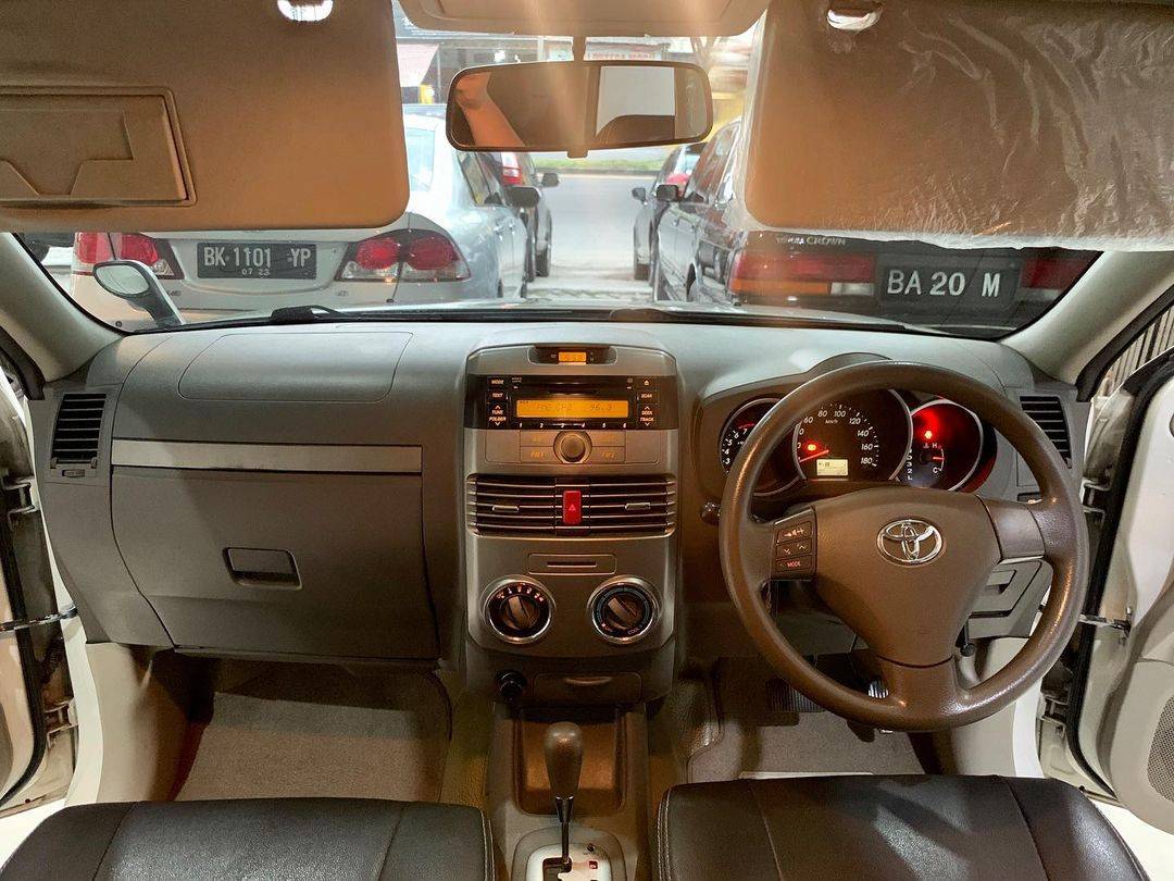 2012 Toyota Rush 2012 Toyota Rush