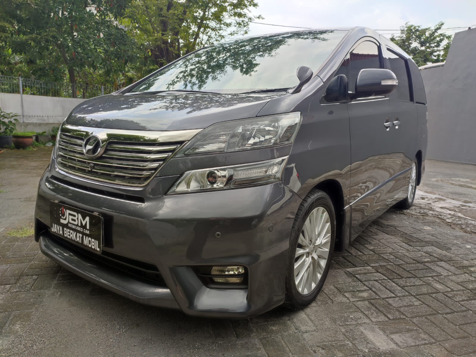 2009 Toyota Vellfire Bekas 2009 Toyota Vellfire Bekas