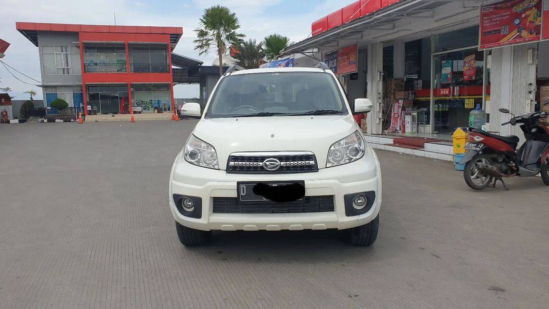 2012 Daihatsu Terios Bekas 2012 Daihatsu Terios Bekas