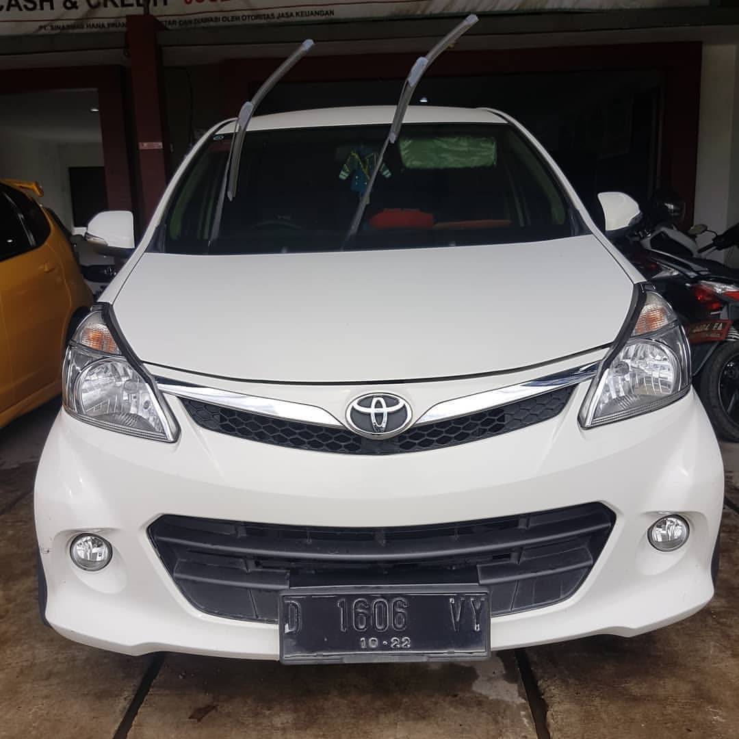 2012 Toyota Veloz 1.5L AT 2012 Toyota Veloz 1.5L AT