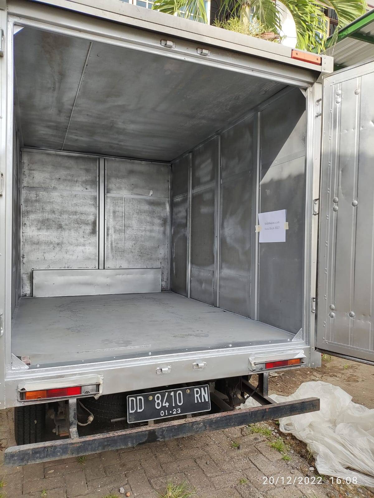 2017 Isuzu Bison 2017 Isuzu Bison