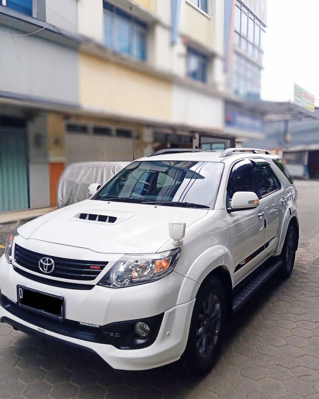 2014 Toyota Fortuner  2014 Toyota Fortuner