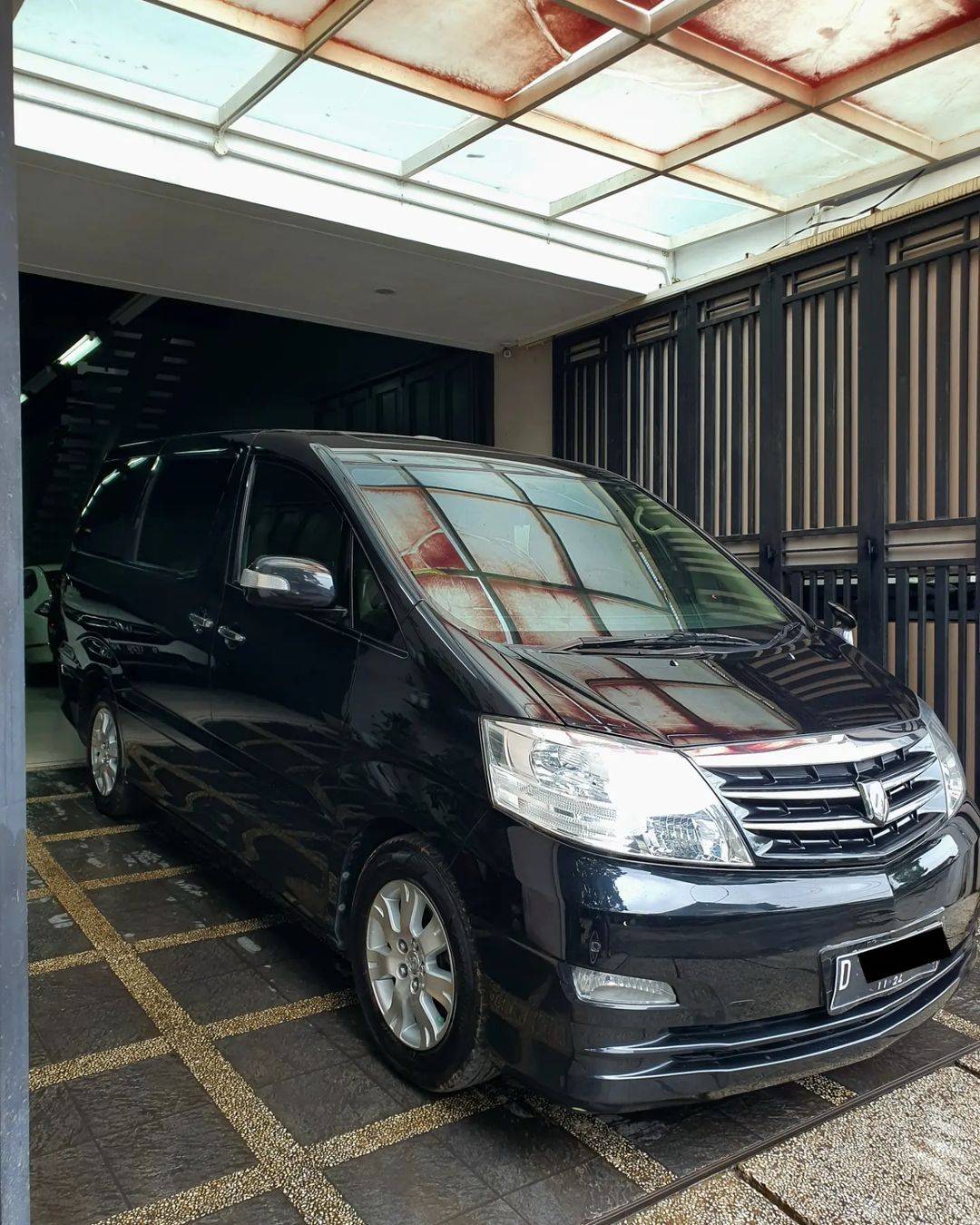 2006 Toyota Alphard 2006 Toyota Alphard