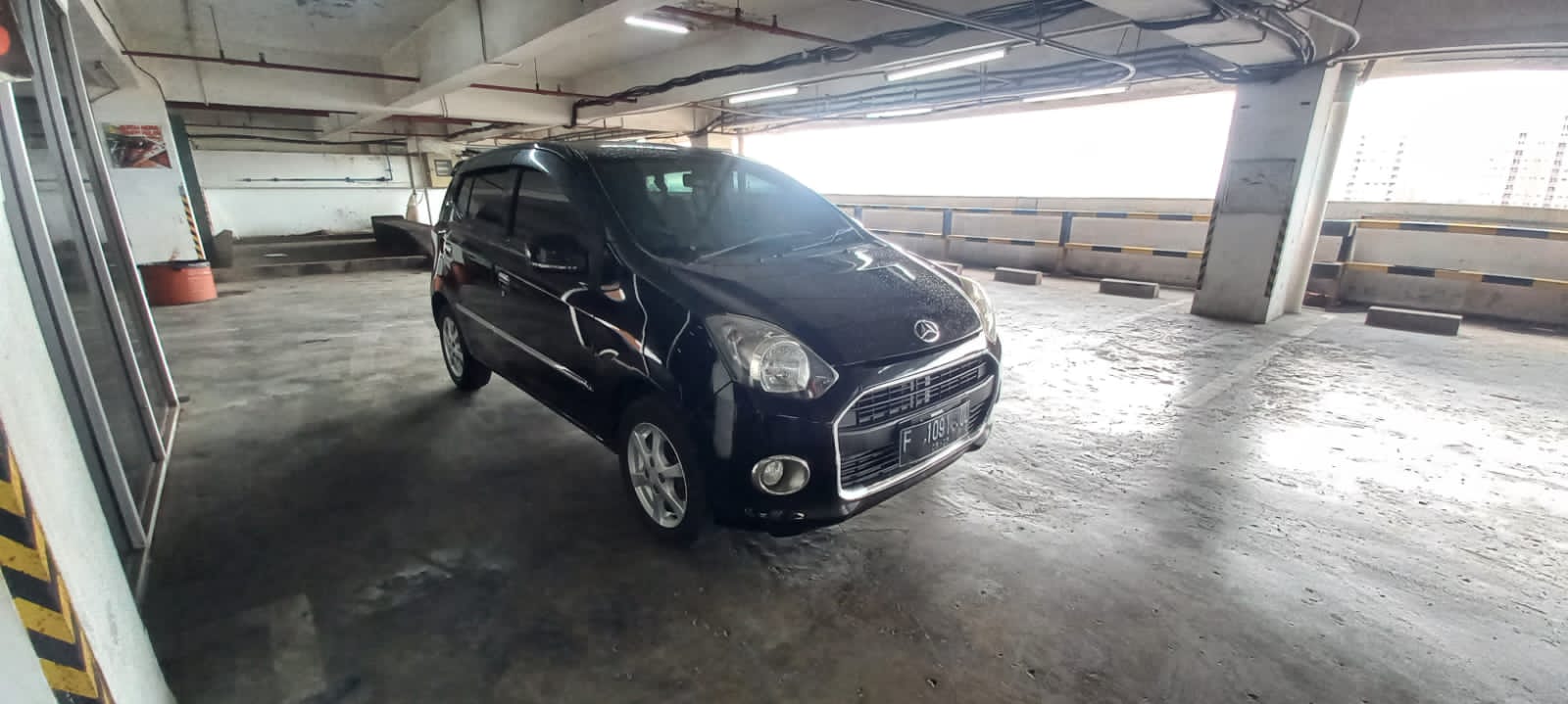 Beli mobil bekas