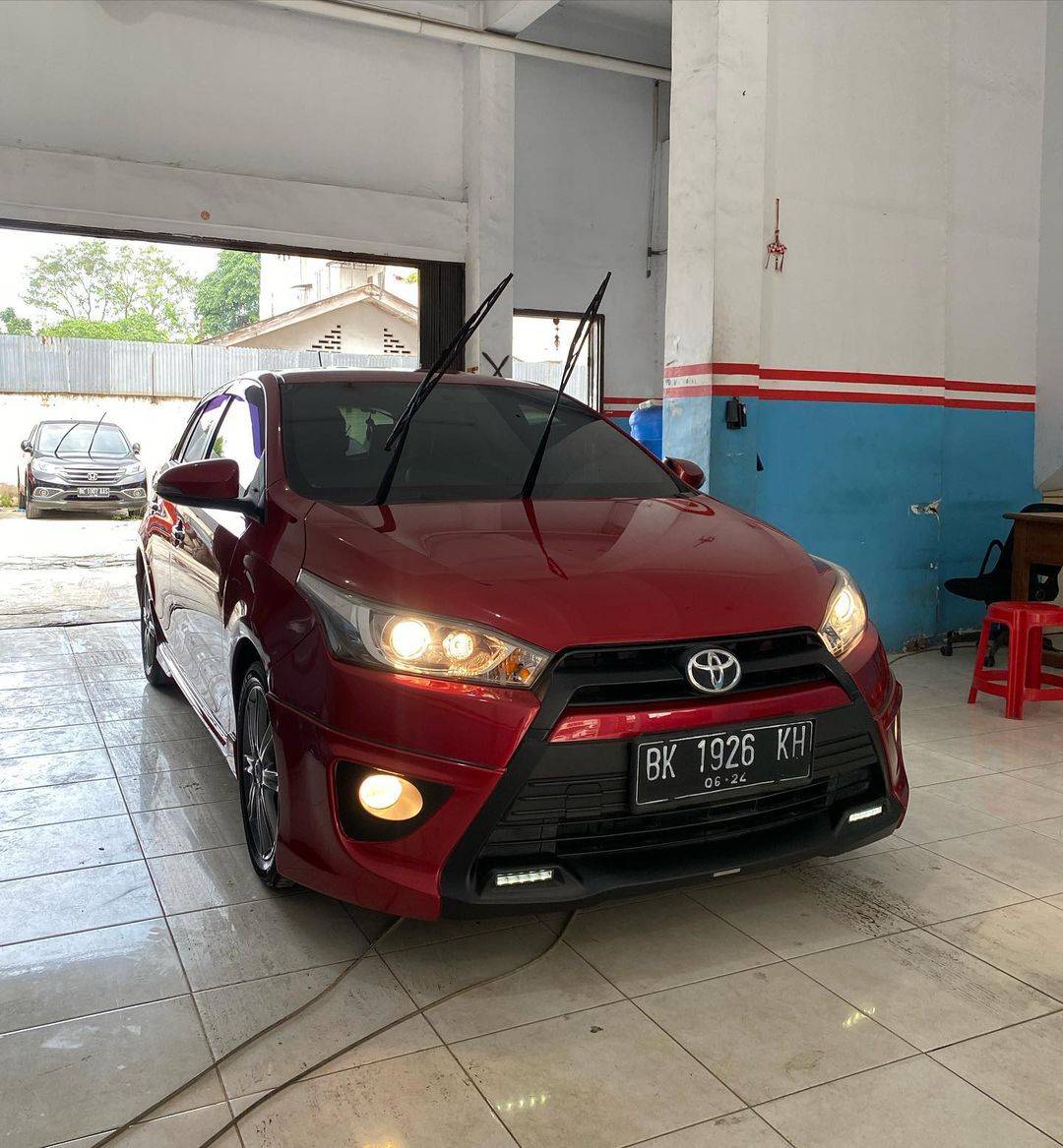 2016 Toyota Yaris 2016 Toyota Yaris