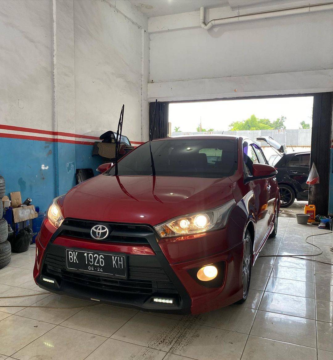 2016 Toyota Yaris 2016 Toyota Yaris