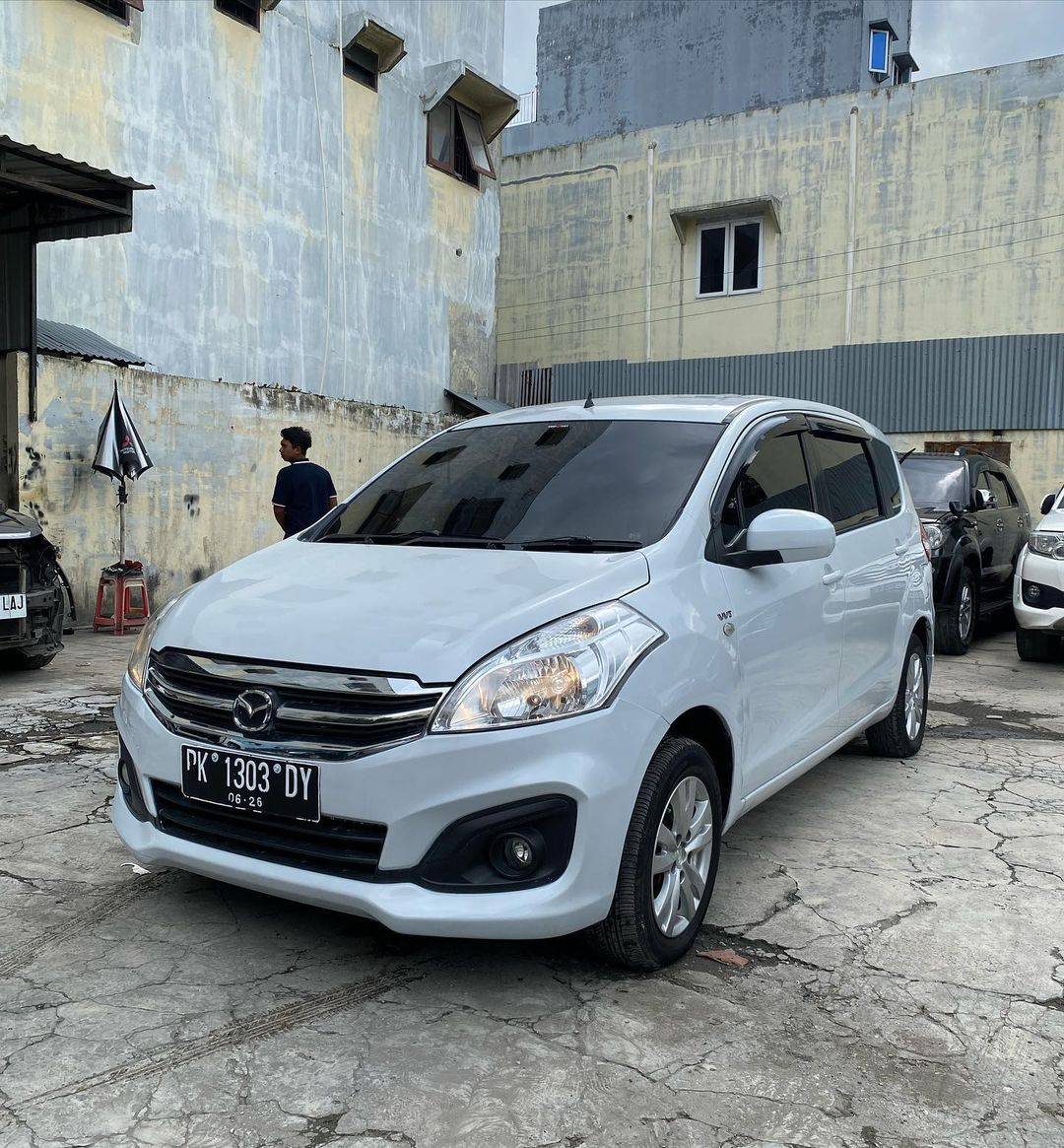 2016 Mazda VX-1 2016 Mazda VX-1