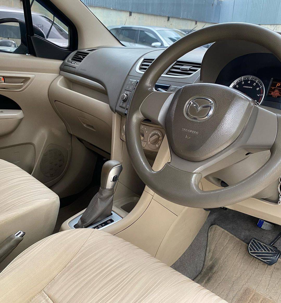 2016 Mazda VX-1 2016 Mazda VX-1