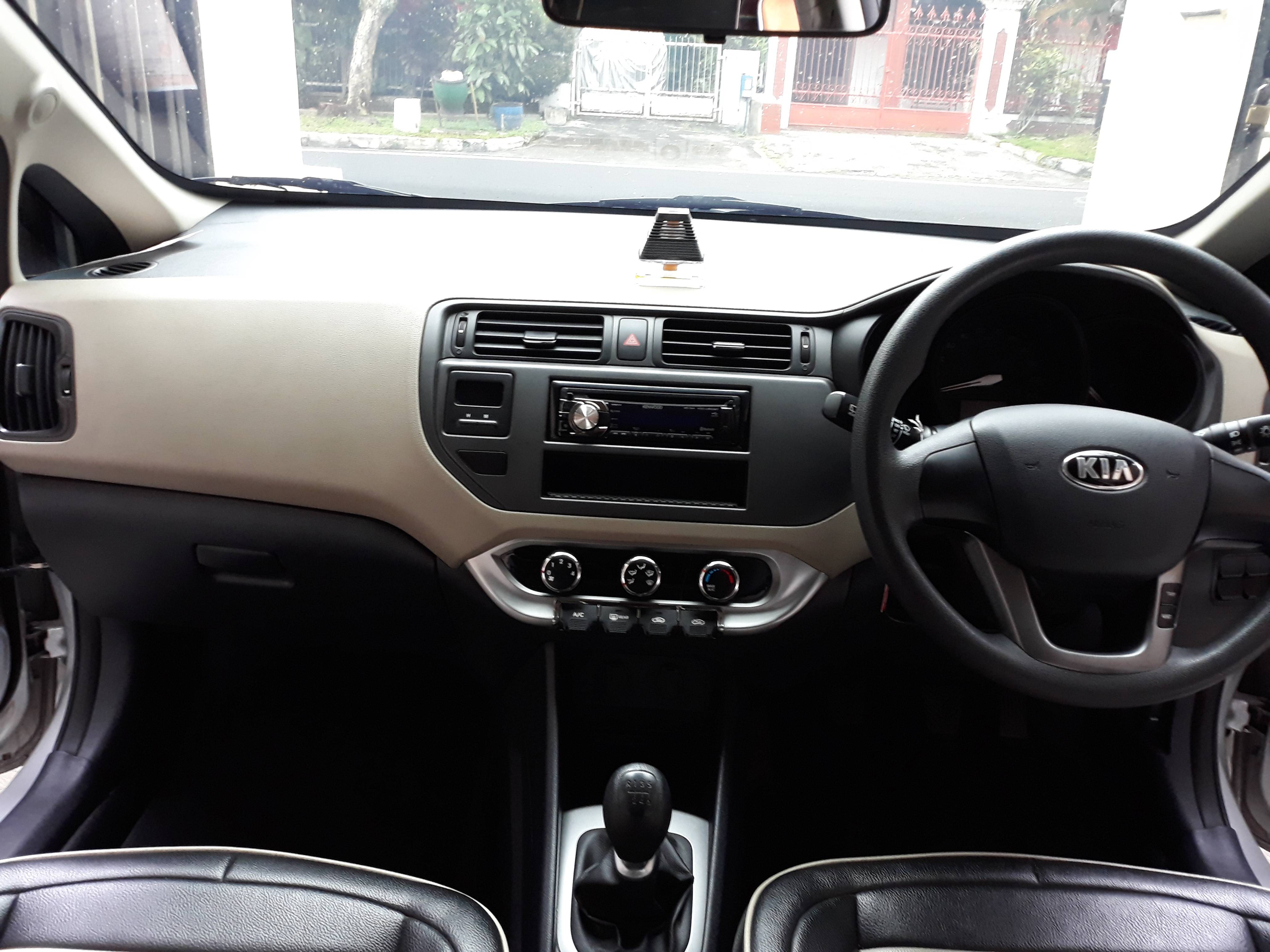 2013 Kia Rio 2013 Kia Rio