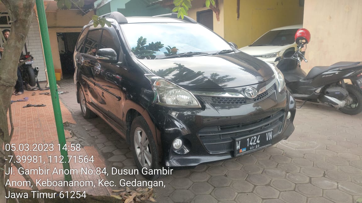 2013 Toyota Veloz 1.3 MT GR Limited Bekas 2013 Toyota Veloz 1.3 MT GR Limited Bekas
