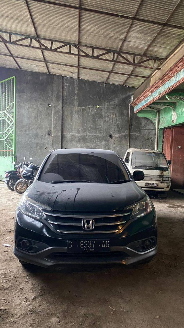 Second Hand 2012 Honda CR-V  2.0L MT