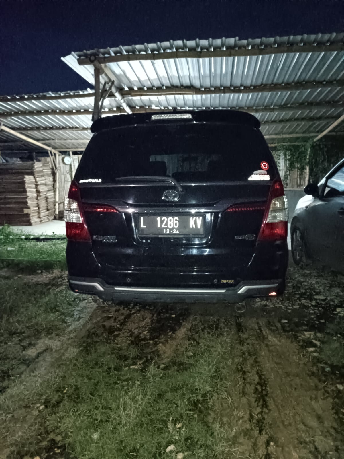 2014 Toyota Kijang Innova 2.0L G MT 2014 Toyota Kijang Innova 2.0L G MT