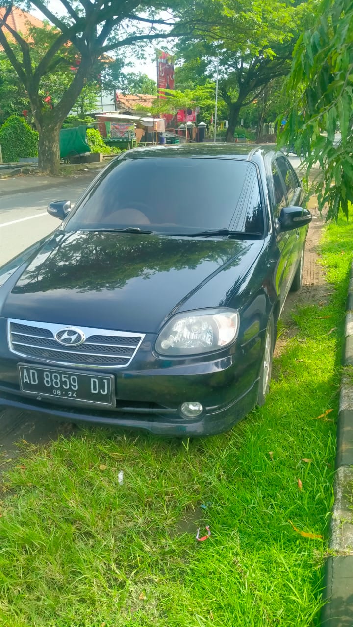 Second Hand 2012 Hyundai Avenga  1.5 AT Second Hand 2012 Hyundai Avenga  1.5 AT