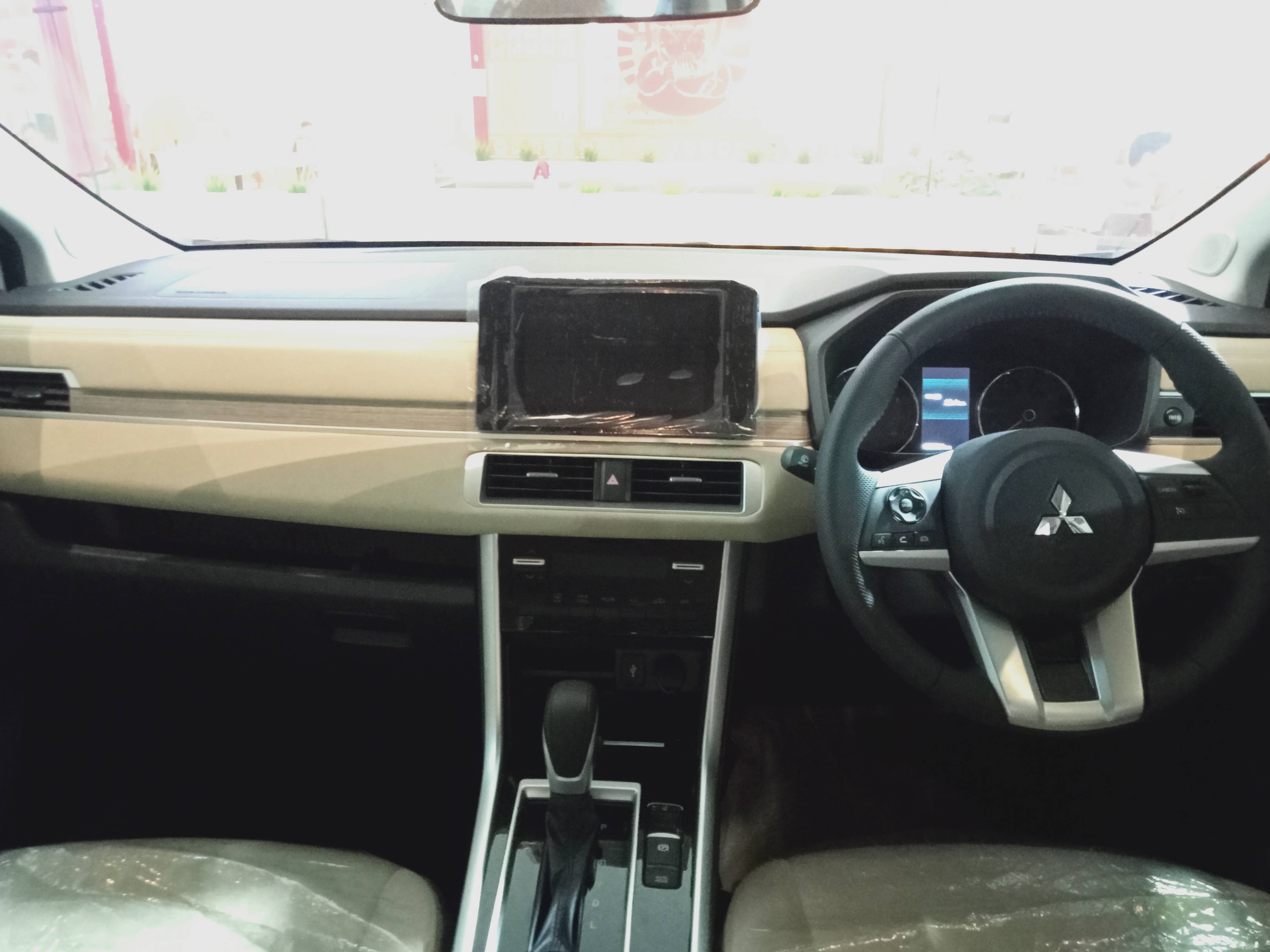 2023 Mitsubishi Xpander 2023 Mitsubishi Xpander