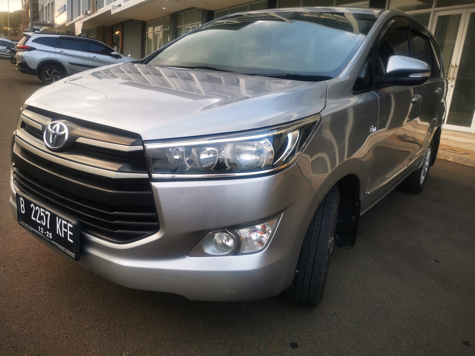 Second Hand 2016 Toyota Kijang Innova Second Hand 2016 Toyota Kijang Innova