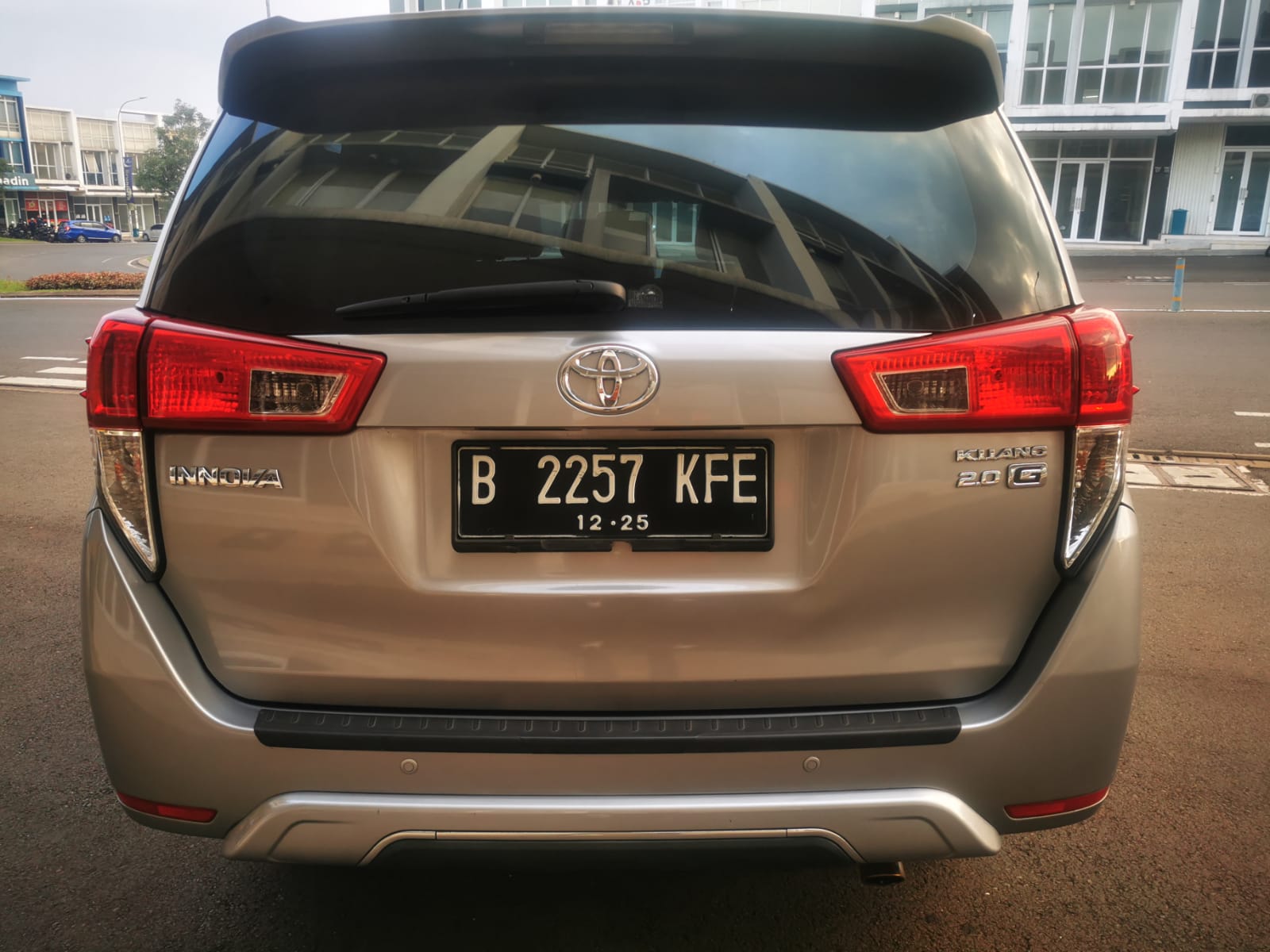 Dijual 2016 Toyota Kijang Innova 2.0 G AT 2.0 G AT Bekas
