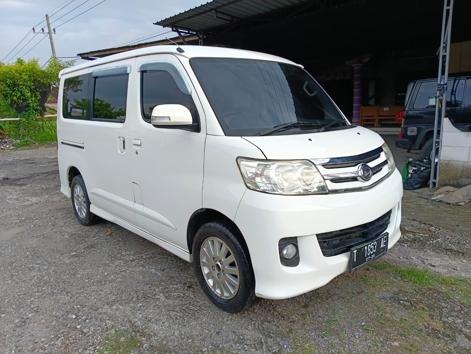 2011 Daihatsu Luxio 2011 Daihatsu Luxio