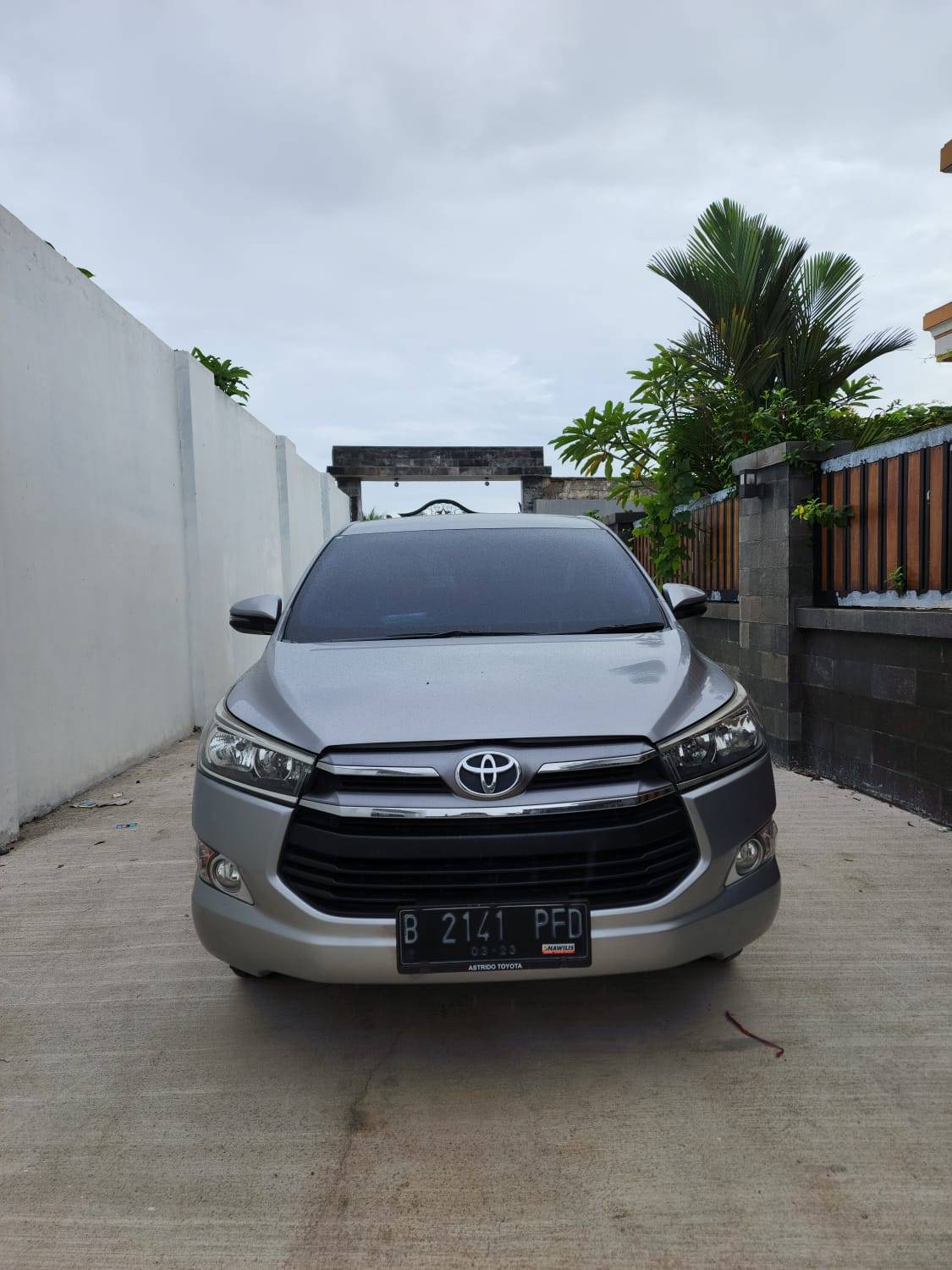 2018 Toyota Kijang Innova REBORN 2.4 G AT DIESEL TRD REBORN 2.4 G AT DIESEL TRD bekas