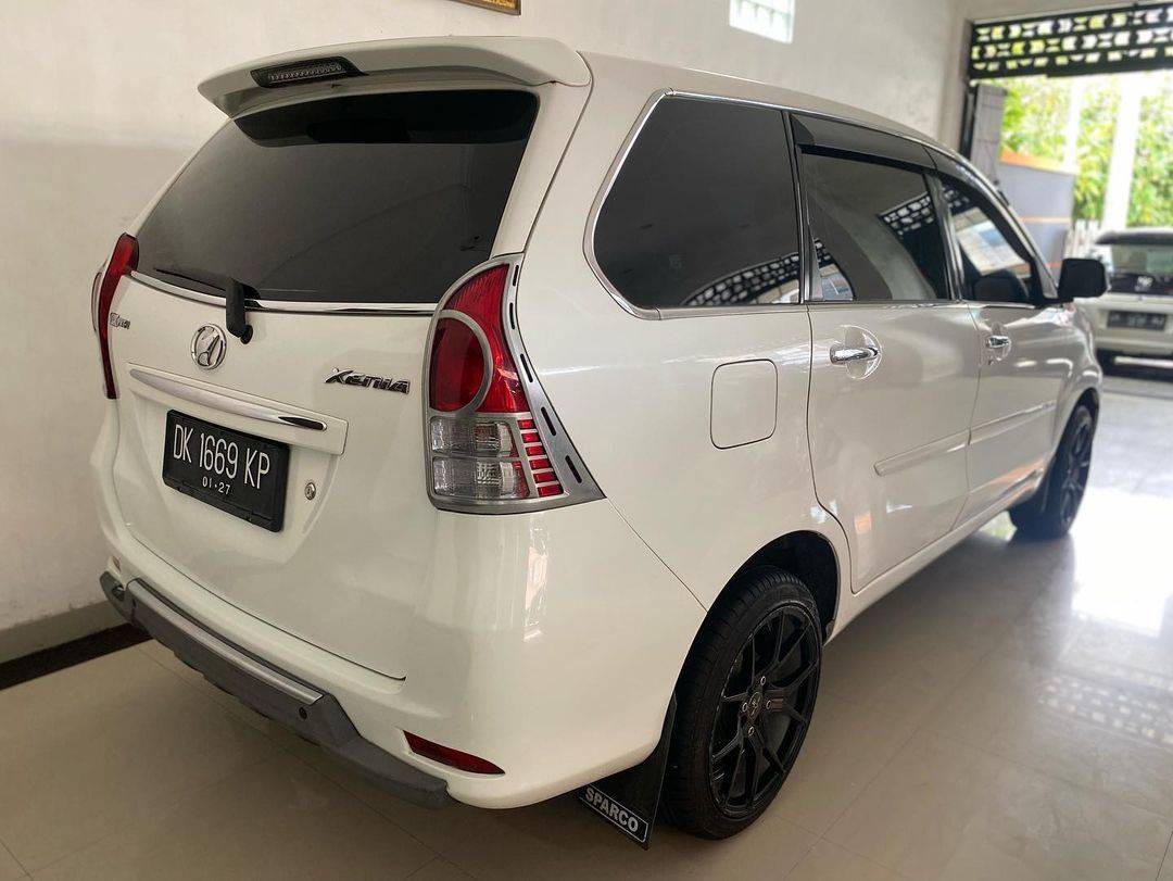 2014 Daihatsu Xenia 2014 Daihatsu Xenia