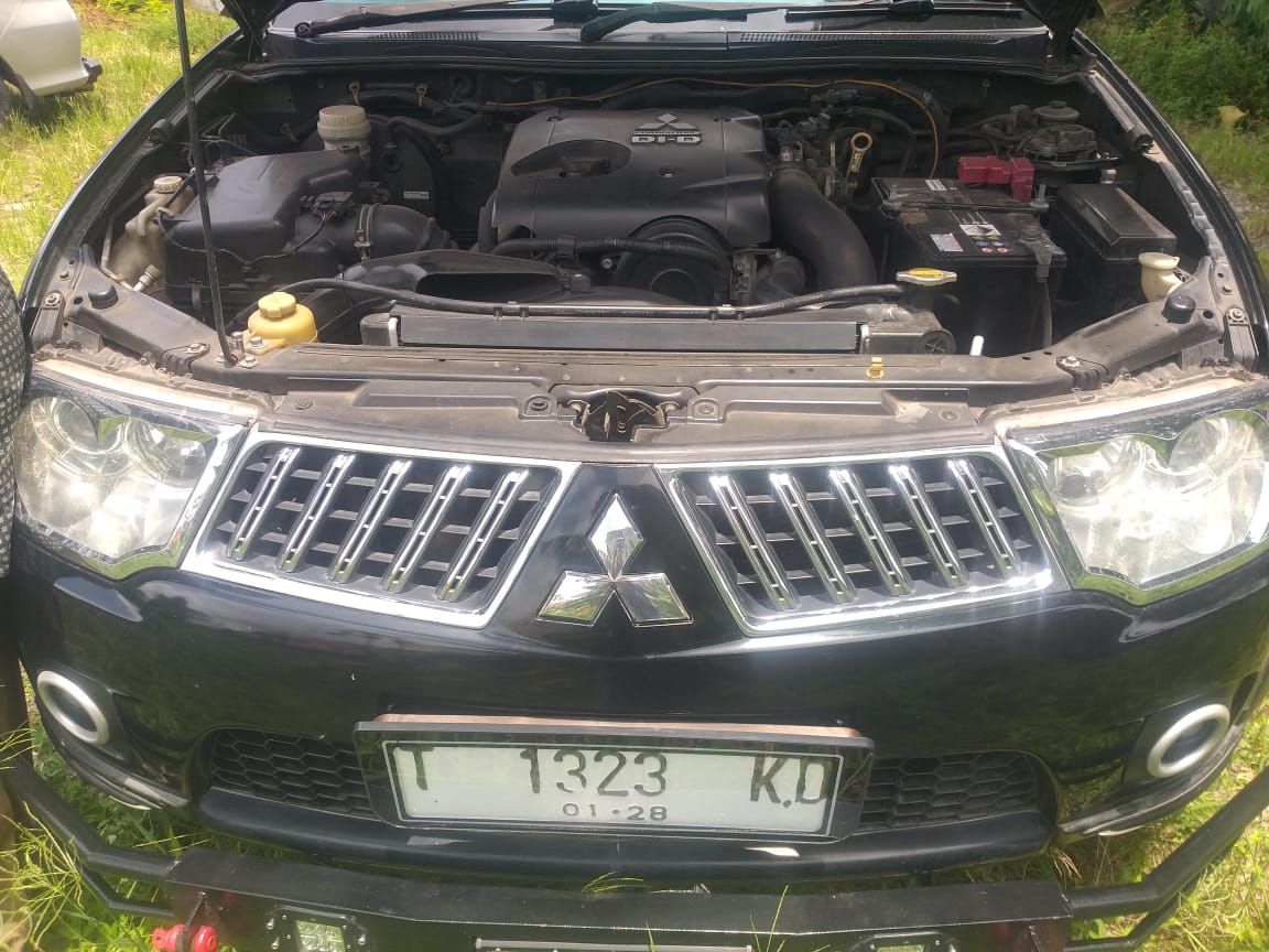 2010 Mitsubishi Pajero 2.5 EXCEED 4X2 A/T JEP 2010 Mitsubishi Pajero 2.5 EXCEED 4X2 A/T JEP