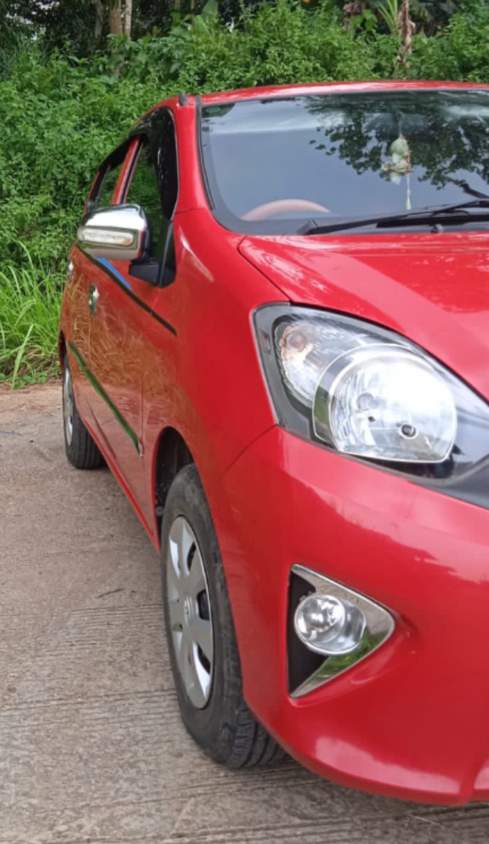 2016 Toyota Agya  E M/T 2016 Toyota Agya  E M/T