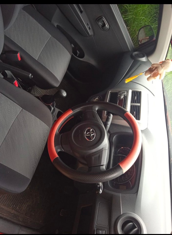 2016 Toyota Agya  E M/T 2016 Toyota Agya  E M/T