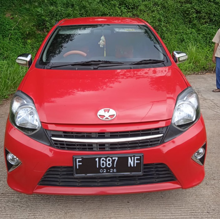 2016 Toyota Agya  E M/T Bekas 2016 Toyota Agya  E M/T Bekas