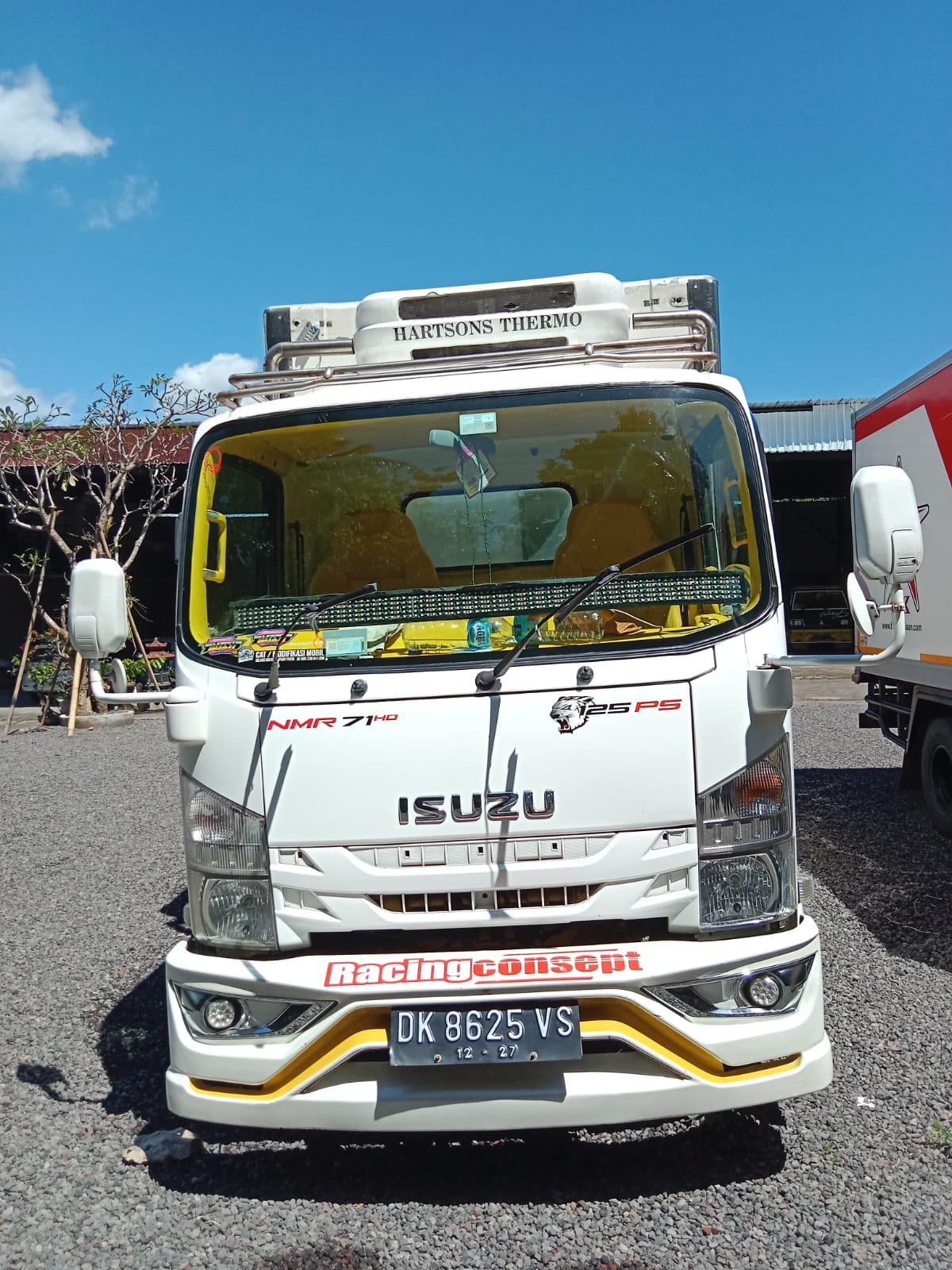 2016 Isuzu Mu-X Bekas 2016 Isuzu Mu-X Bekas