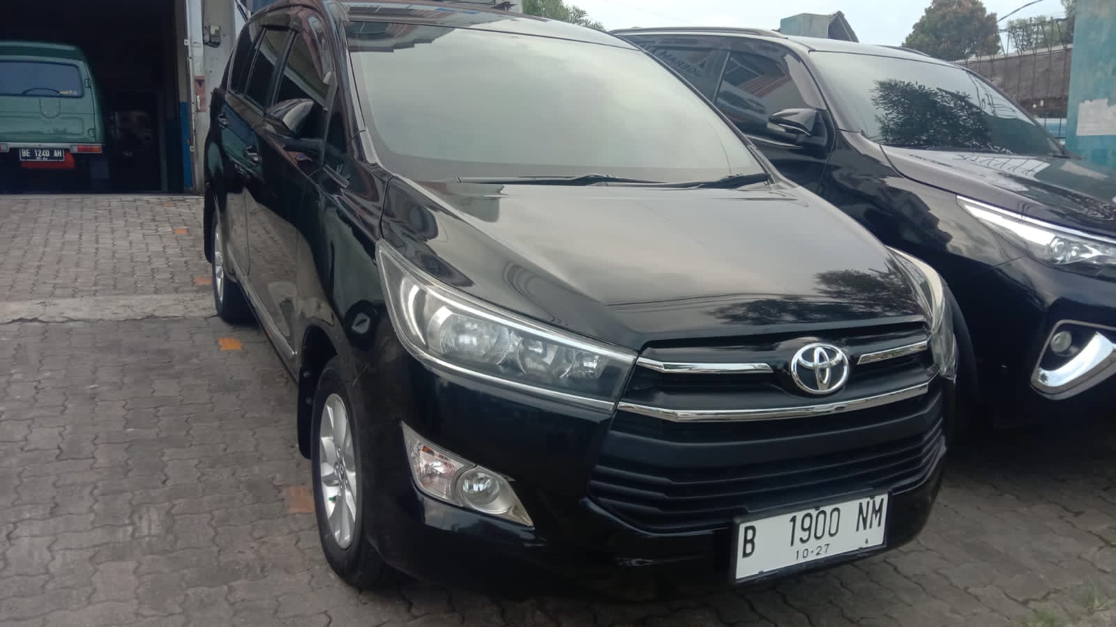 2017 Toyota Kijang Innova REBORN 2.4 G AT DIESEL 2017 Toyota Kijang Innova REBORN 2.4 G AT DIESEL