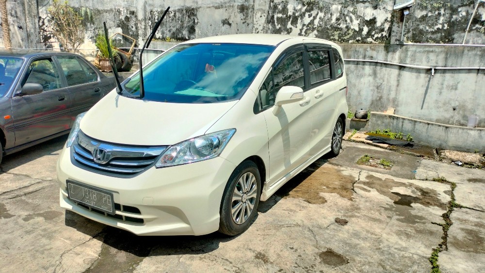 2012 Honda Freed  PSD