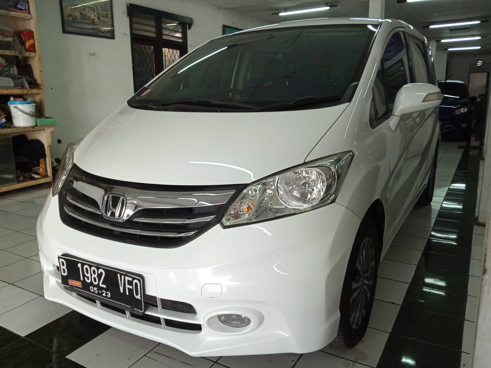Second Hand 2013 Honda Freed Second Hand 2013 Honda Freed