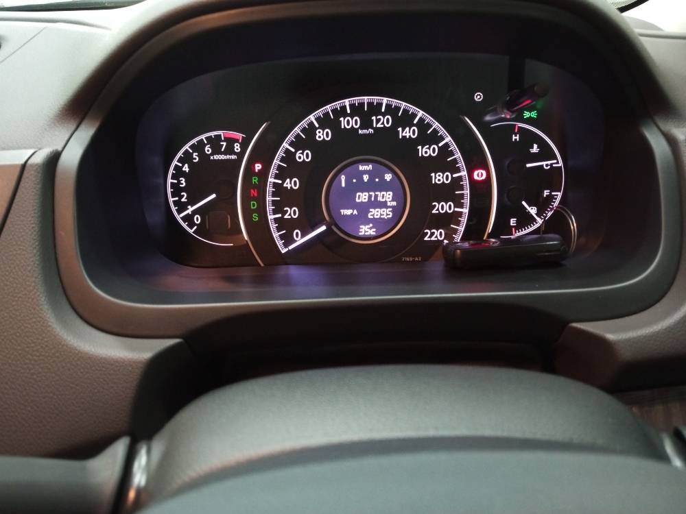 2013 Honda CRV  2.4 I-VTEC AT 2.4 I-VTEC AT tua