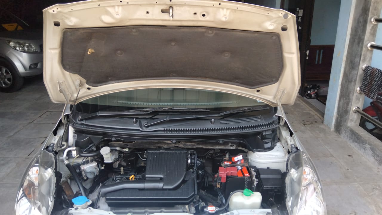 2013 Suzuki Ertiga GX DOUBLE BLOWER MT 2013 Suzuki Ertiga GX DOUBLE BLOWER MT