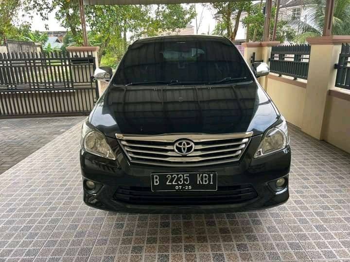 2012 Toyota Kijang Innova 2.5 G MT DIESEL 2.5 G MT DIESEL bekas
