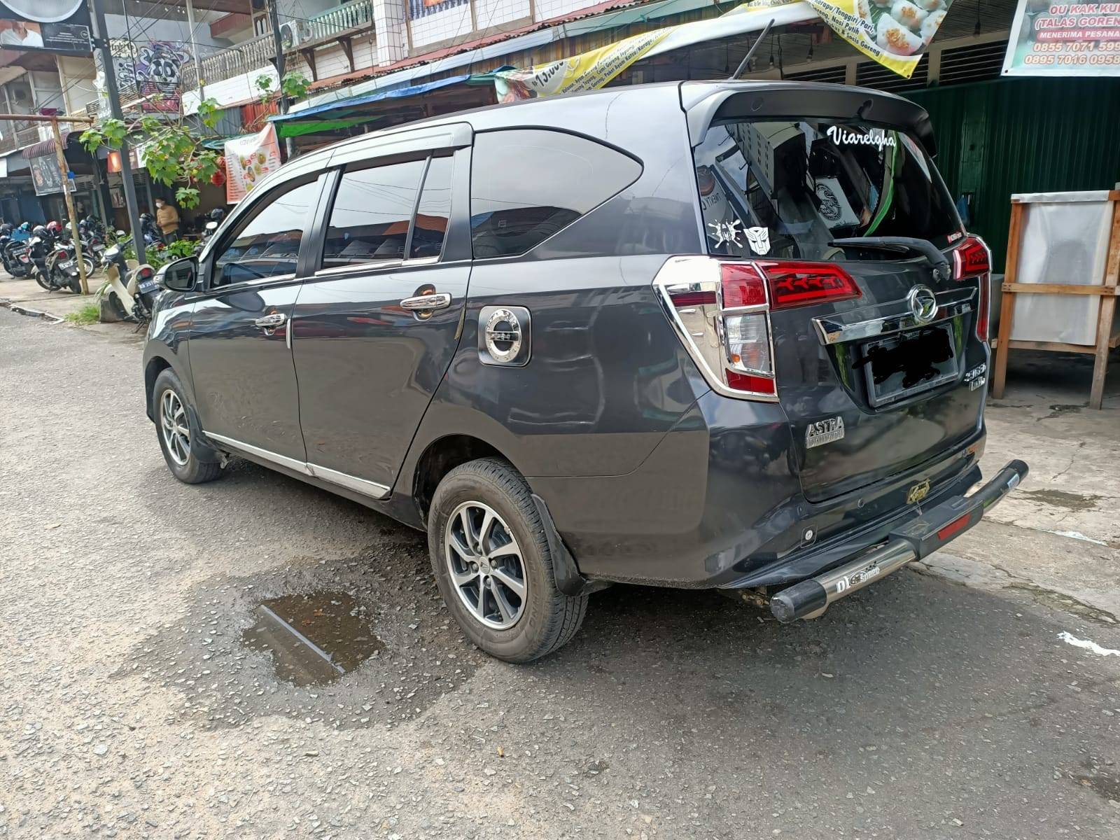 2013 Daihatsu Sigra 1.2 R MT 2013 Daihatsu Sigra 1.2 R MT