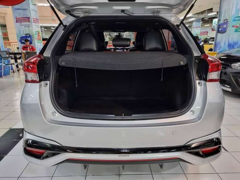 2017 Toyota Yaris 2017 Toyota Yaris