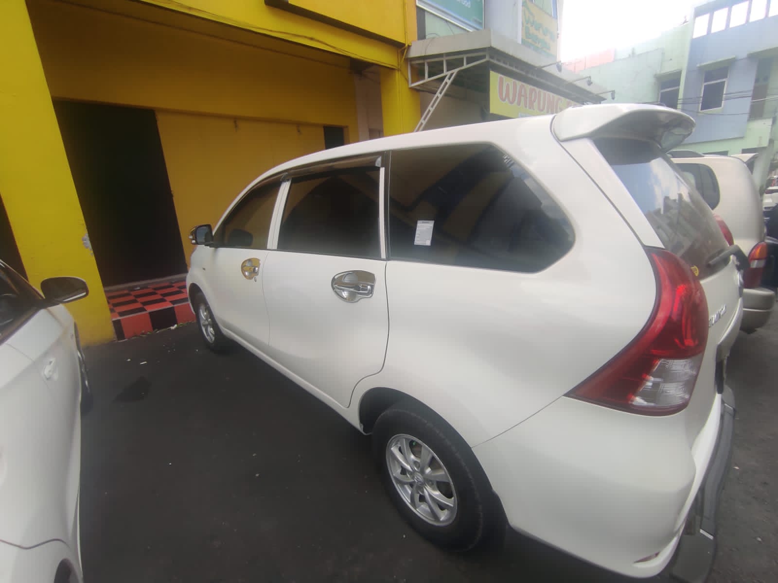 2013 Toyota Avanza  1.3 E MT 2013 Toyota Avanza  1.3 E MT