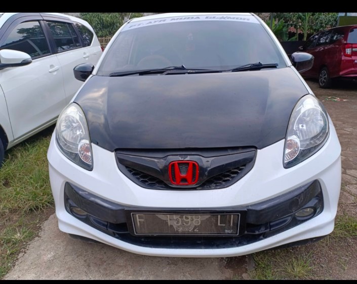 2014 Honda Brio  1.2 E MT 2014 Honda Brio  1.2 E MT