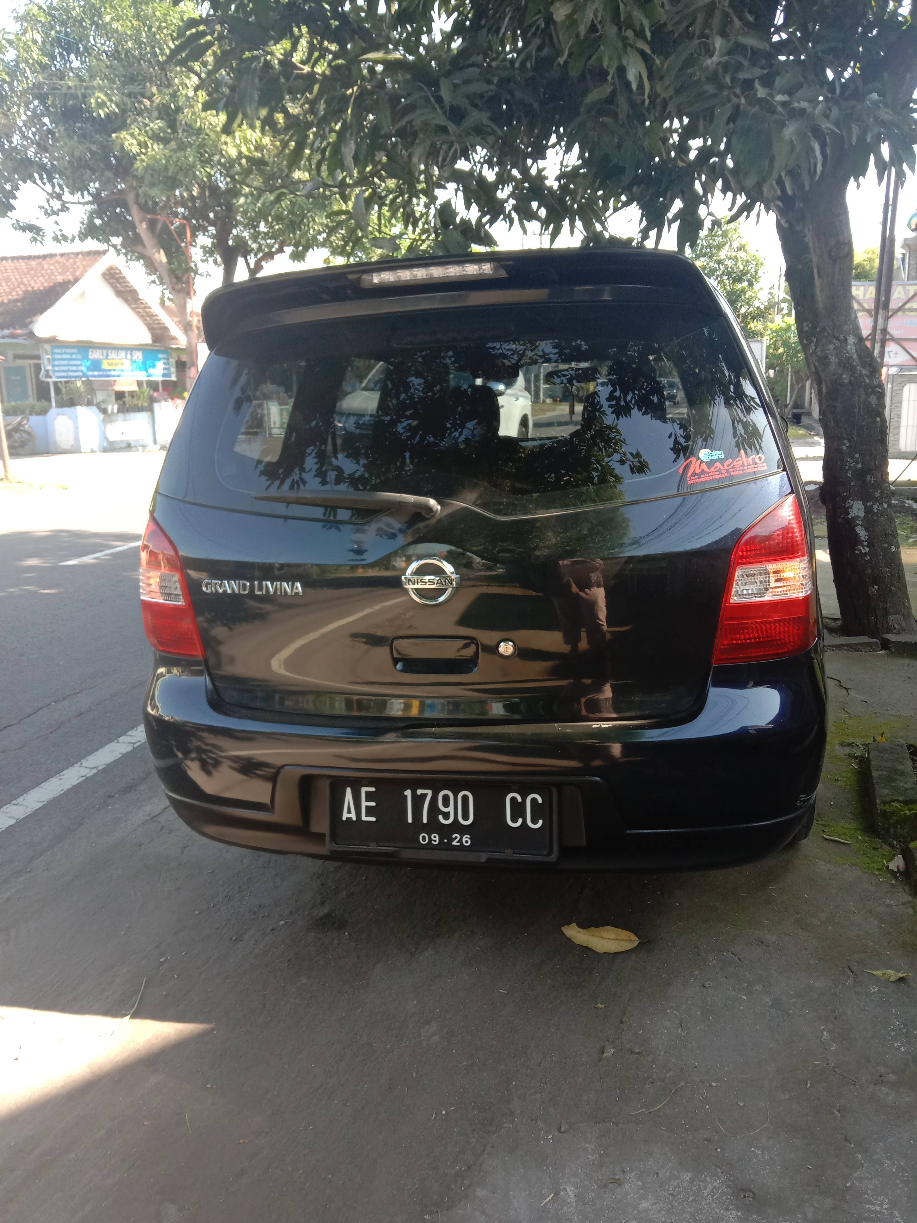 2011 Nissan Grand Livina 2011 Nissan Grand Livina