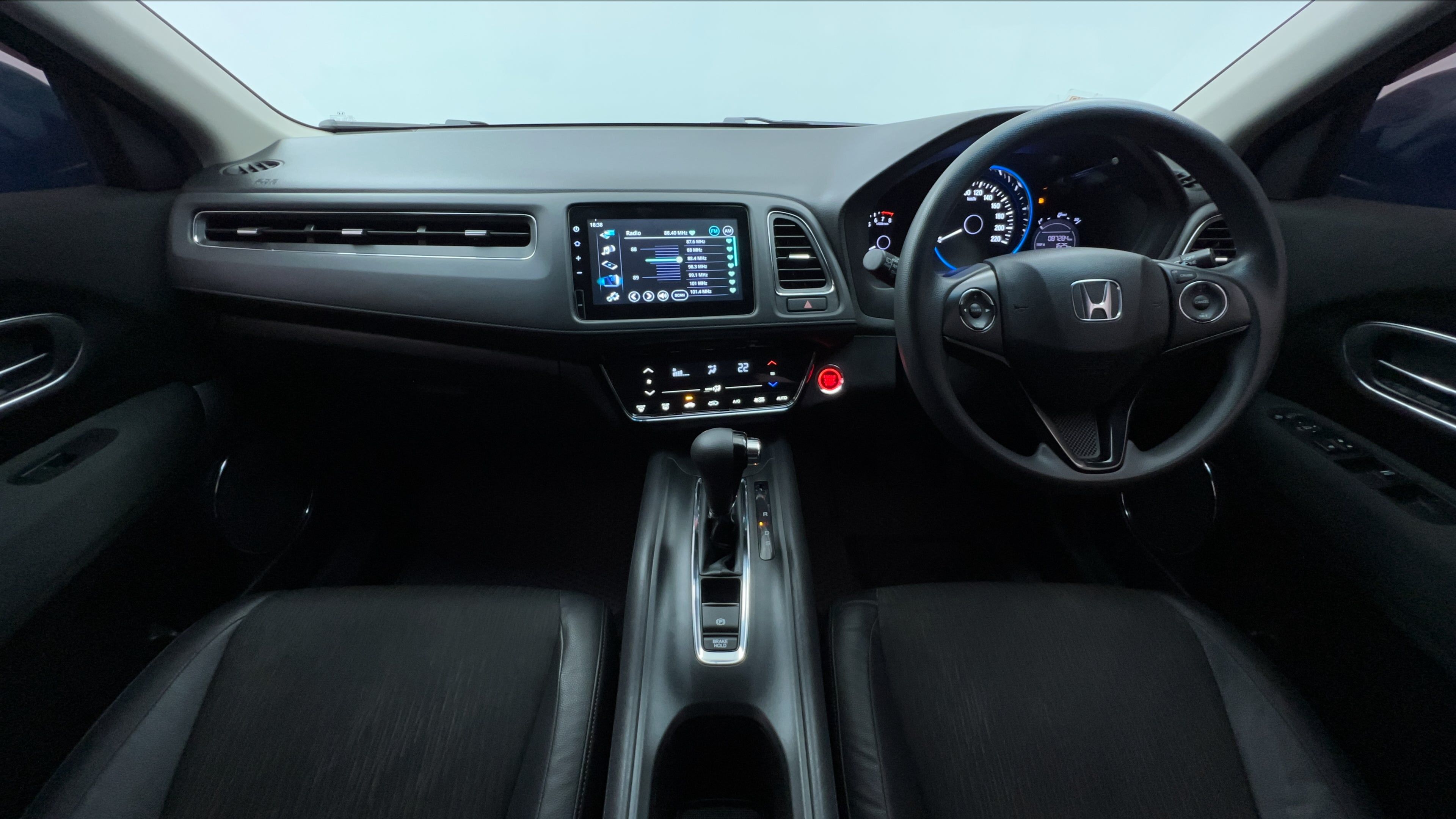 Dijual 2019 Honda HRV 1.5L E CVT 1.5L E CVT Bekas