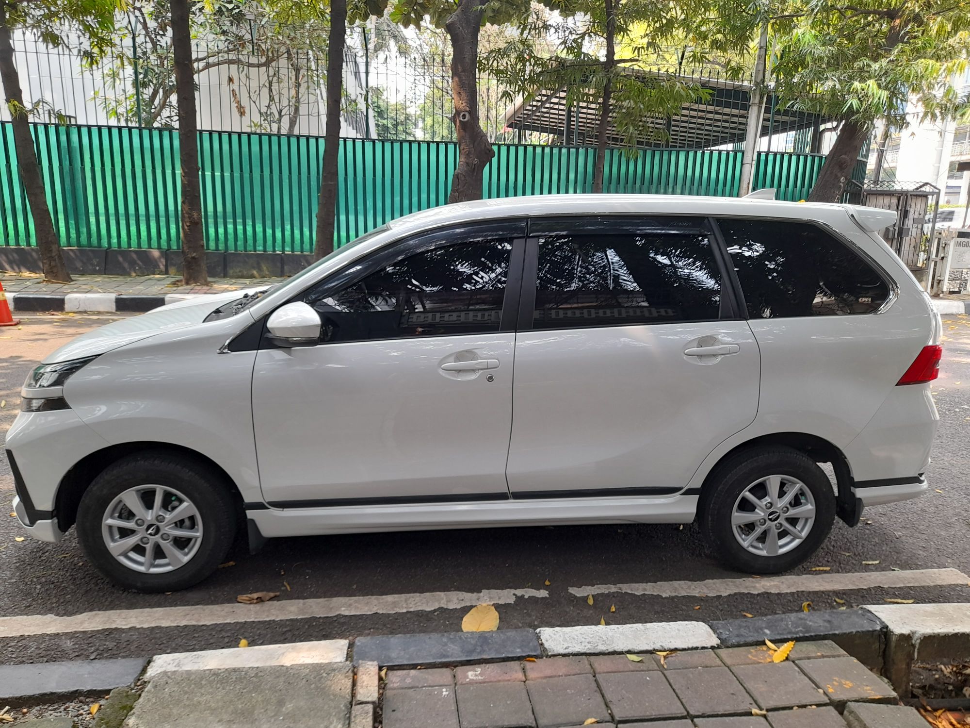 2019 Daihatsu Grand Xenia 2019 Daihatsu Grand Xenia