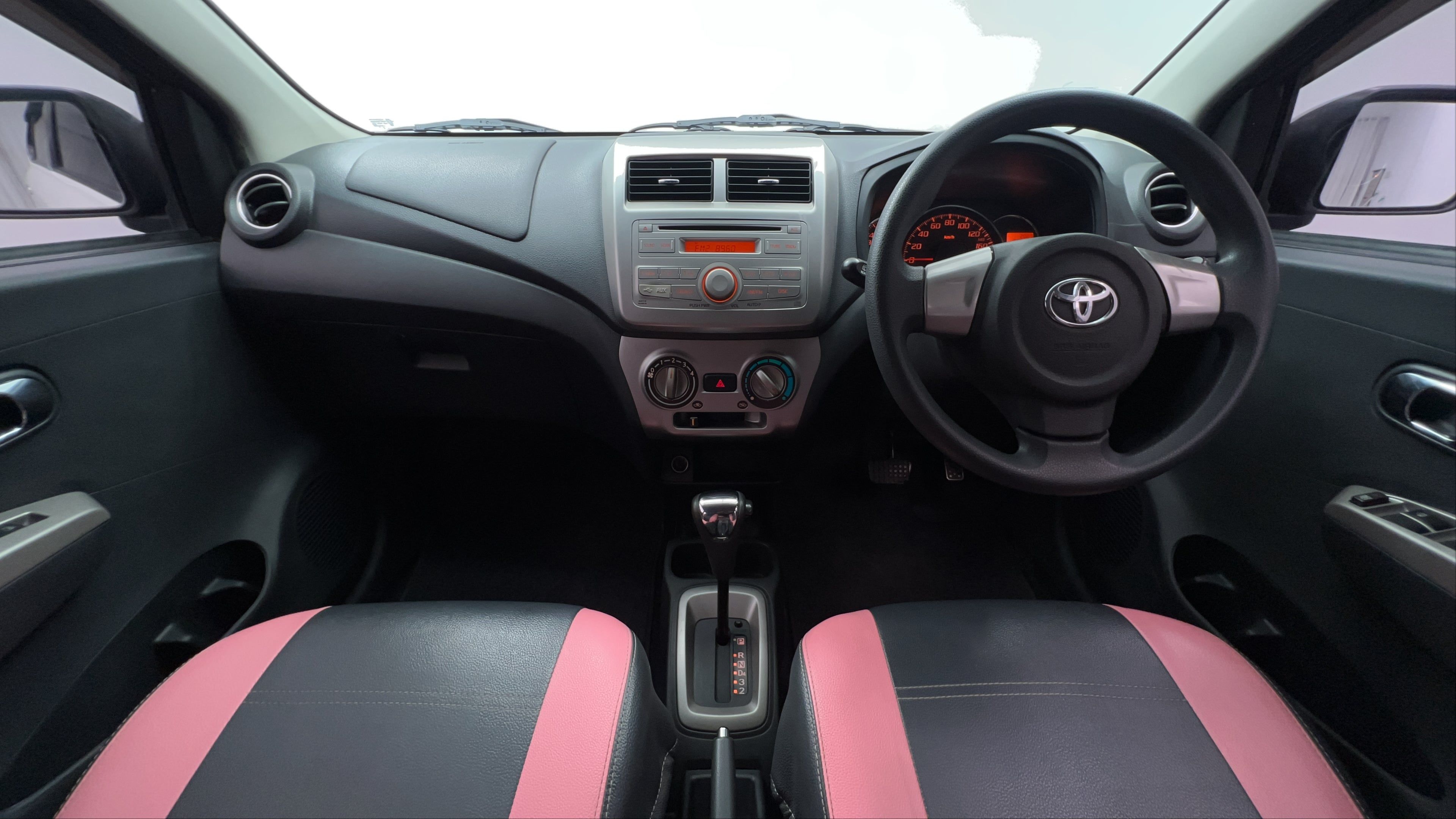 Dijual 2016 Toyota Agya G TRD 1.0L AT G TRD 1.0L AT Bekas