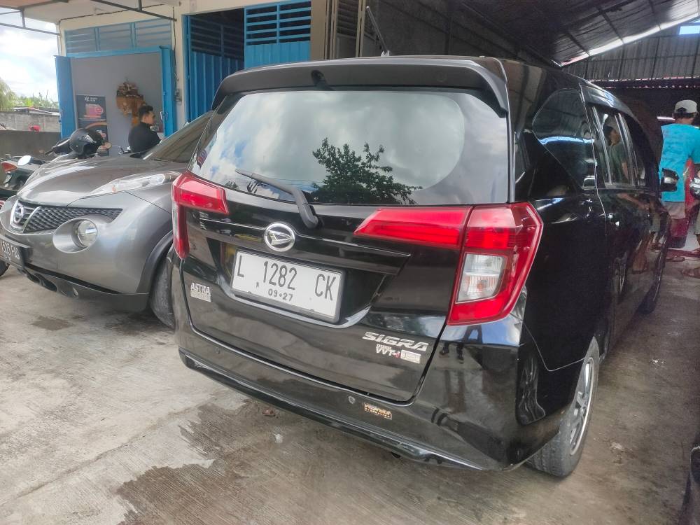 Used 2017 Daihatsu Sigra 1.2 R DLX MT 1.2 R DLX MT