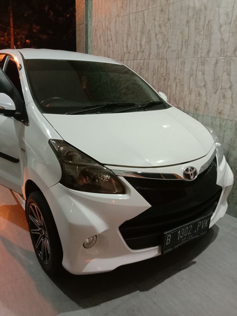 2015 Toyota Avanza Veloz Bekas 2015 Toyota Avanza Veloz Bekas